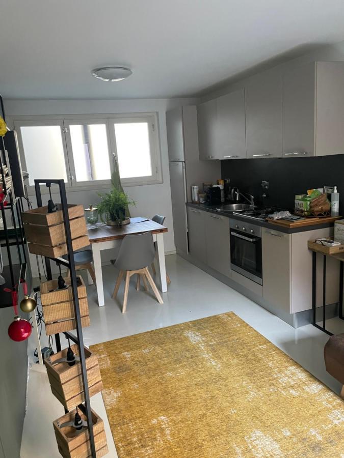 Appartement Loft Crimea Con Patio à Turin Extérieur photo