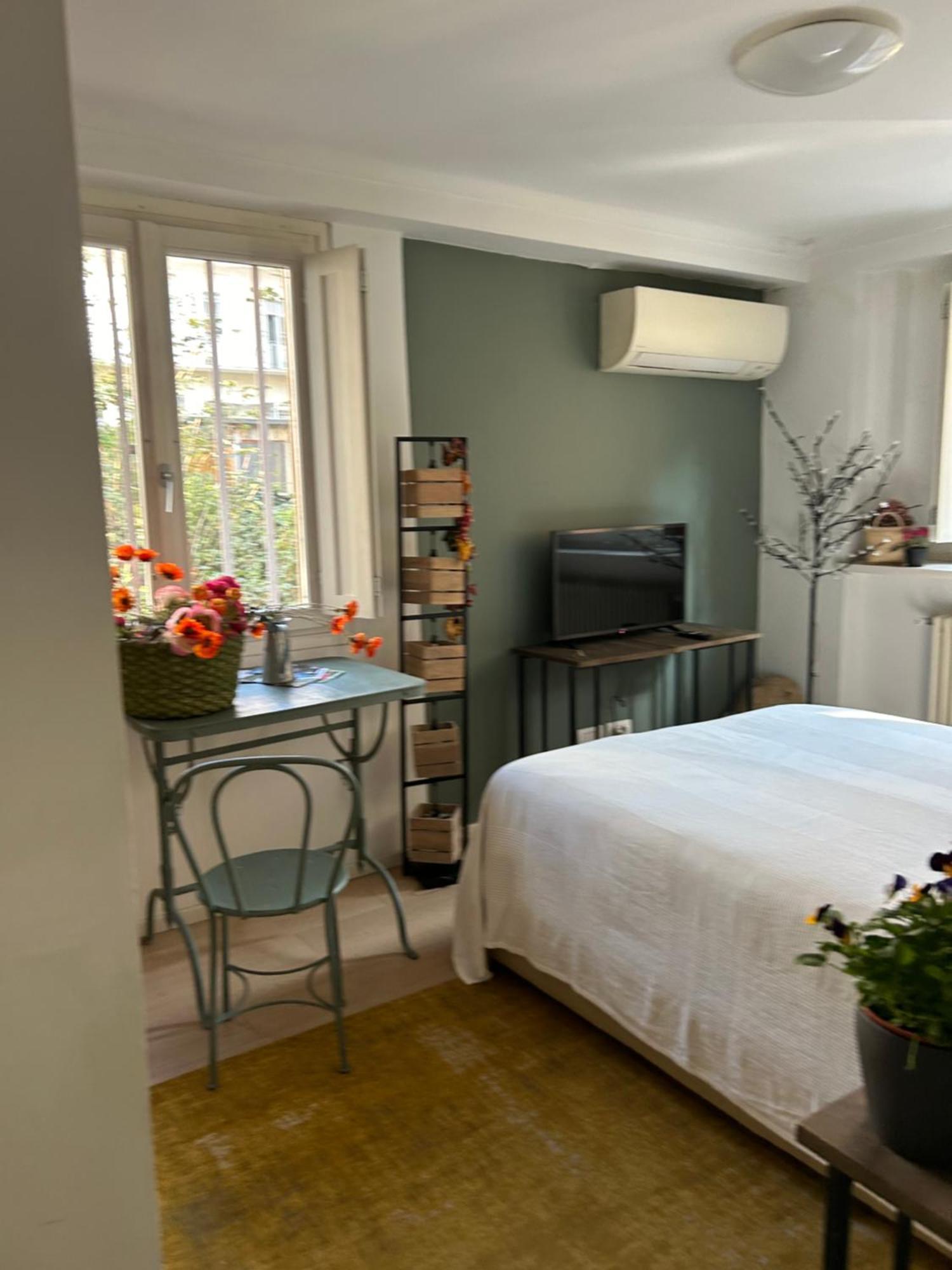 Appartement Loft Crimea Con Patio à Turin Extérieur photo