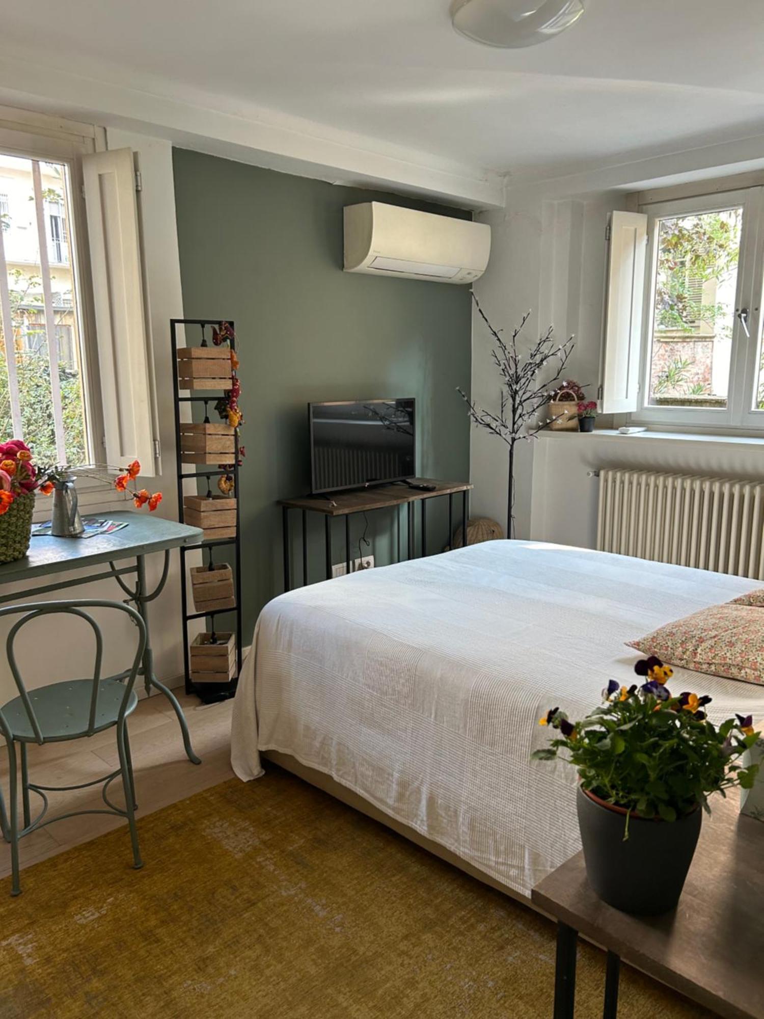 Appartement Loft Crimea Con Patio à Turin Extérieur photo